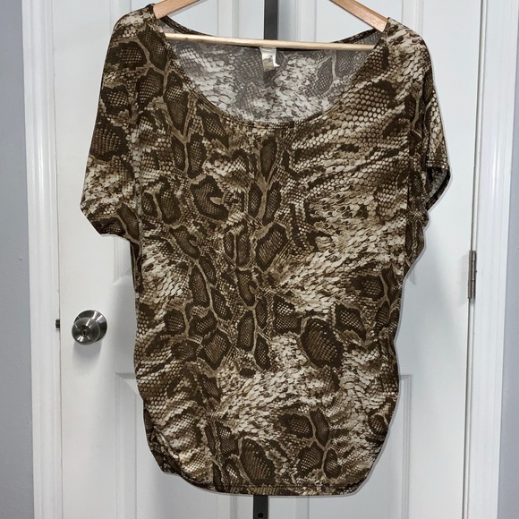Brown and Tan Animal Print Top - Picture 2 of 10